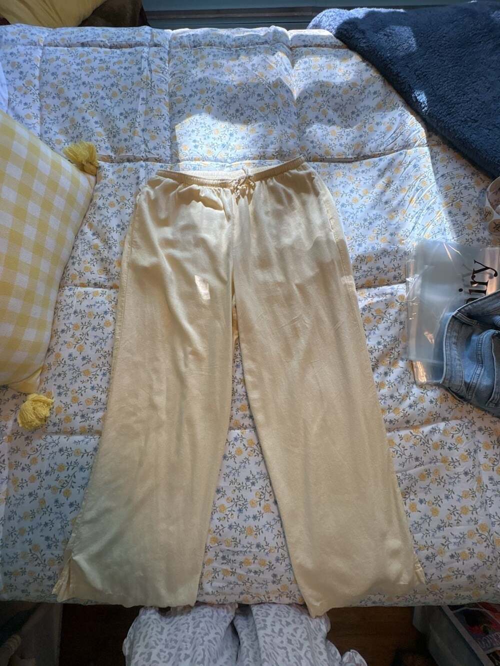 Wild Fable Women's Yellow Drawstring Elastic Waistband Casual Wide Leg Pants